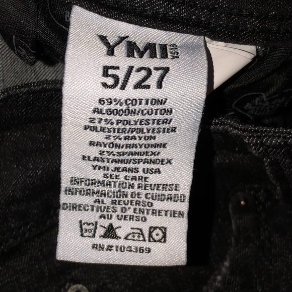 EUC Black Skinny Jeans - Stretchy! - Picture 14 of 14